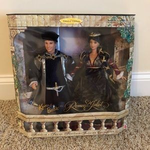 Barbie and Ken as Romeo and Juliet. NRFB
